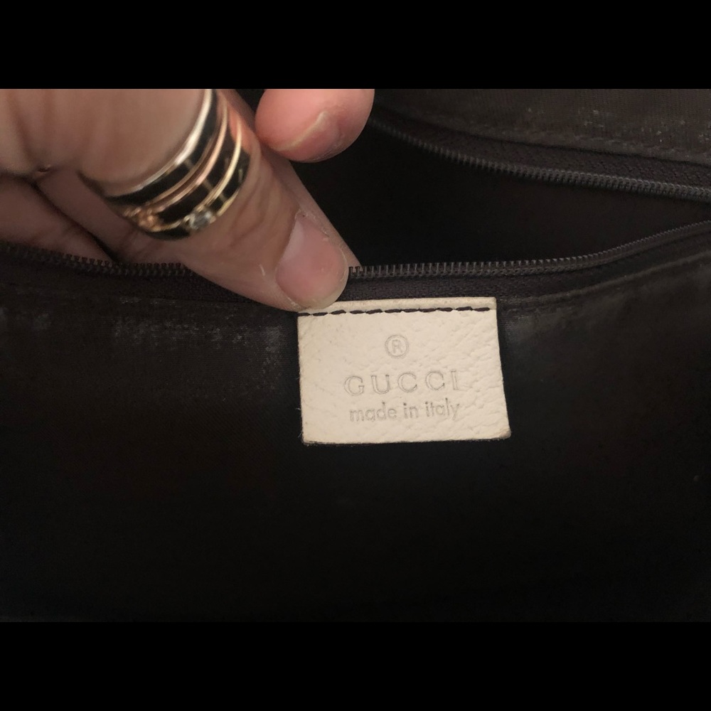 Gucci SOLD!!! 😘 - Picture 5 of 8